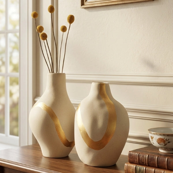 The Aureate Flow Vase Collection