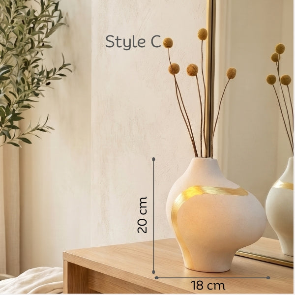 The Aureate Flow Vase Collection
