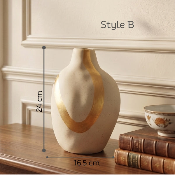 The Aureate Flow Vase Collection