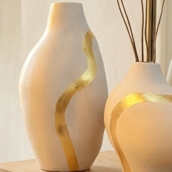 The Aureate Flow Vase Collection